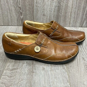 Clarks Unstructured Un.Loop Slip On Brown Leather Comfort Shoe 9.5N